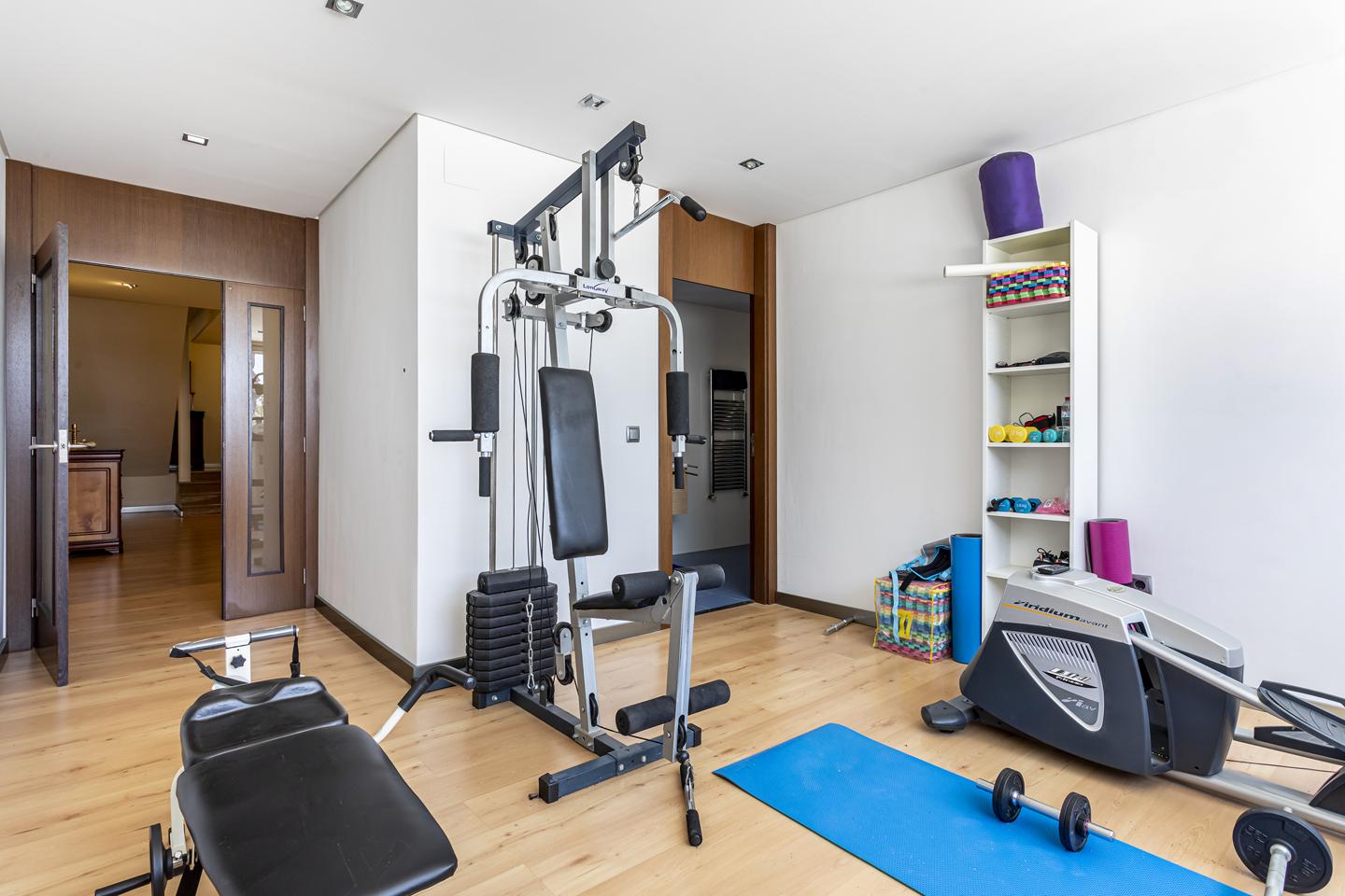 Gym — luxury villa Valencia Spain